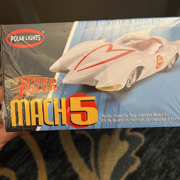 Speed Racer Mach 5 Race Car Retro 1/25 Scale Snap-It 54 Piece Skill 2 Model Kit - Picture 5 of 6